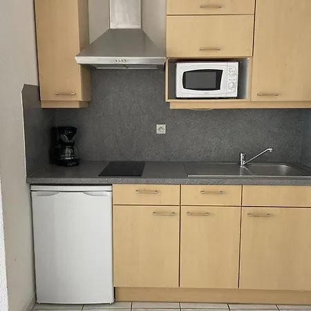 Apartment Heliopolis C 36 - 4 Personnes *